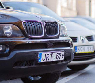 Допоможе уникнути великого штрафу: для нерозмитнених "євроблях" придумали нове застосування