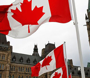 Канада закликала своїх громадян негайно покинути територію росії