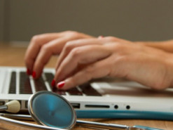 В Україні планують ввести нові електронні медичні висновки