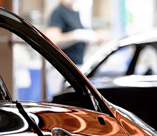 Всё больше автомобильных заводов простаивает из-за нехватки чипов — потери отрасли достигнут $61 млрд в этом году