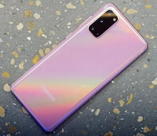 Samsung снимает с продажи прошлогодние флагманы