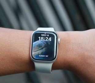 Майбутні версії Apple Watch можуть отримати зовнішній ліхтарик