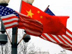 Адміністрація Трампа стурбована угодою про встановлення штучного інтелекту Alibaba на iPhone