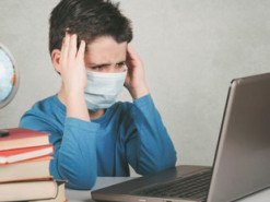 Міносвіти планує відправити школярів та студентів на дистанційне навчання терміном на місяць