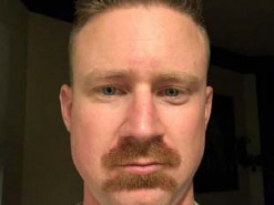 В Интернете набирает популярность новый тренд с двойными усами