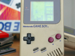 Коллекционер собрал самую полную коллекцию игр для Game Boy за 2 года