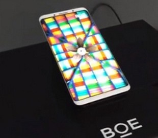 Китайская компания может начать поставки OLED-экранов для iPhone