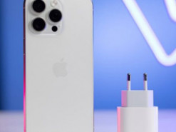 Тест зарядки iPhone 15 Pro Max розвіяв поширений міф про швидкість зарядки iPhone