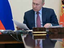 Путин поручил рассмотреть идею создания реестра "токсичного контента" в интернете