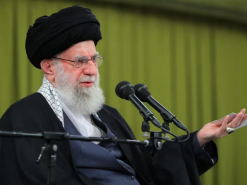 Instagram і Facebook видалили акаунти верховного лідера Ірану