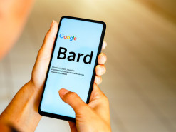 Співробітники Google, що навчають чат-бота зі ШІ, скаржаться на втому та малу зарплату