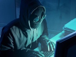 Мошенники шантажируют украинцев публикацией интимных фотографий