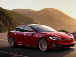 Tesla требовала $23 тыс. за замену батареи: владелец нашел способ починить авто за $5 тыс.