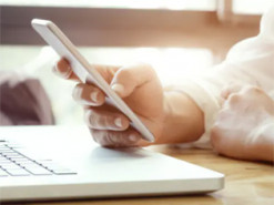 Миттєвий доступ до фото та повідомлень на телефоні з комп'ютера: простий спосіб об'єднати пристрої