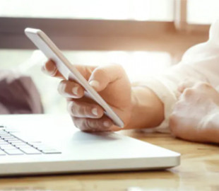 Миттєвий доступ до фото та повідомлень на телефоні з комп'ютера: простий спосіб об'єднати пристрої