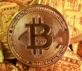 Bitcoin показує перше зростання після п’яти місяців падіння