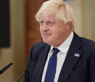 Борис Джонсон став Почесним доктором Львівського університету