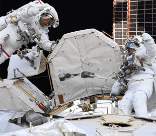 Космічна місія SpaceX: астронавти опублікували захоплюючі фото