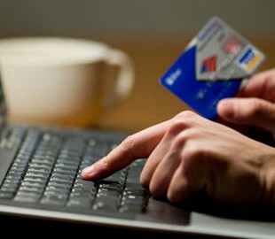 Интернет-мошенники обманули женщину на 25 тыс. гривен