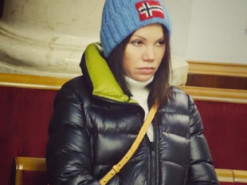 "Мама, я в шапке": фото нардепа в Раде развеселило сеть, но героиня молчать не стала