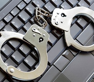 Мелитопольца приговорили к пяти годам за распространение детского порно