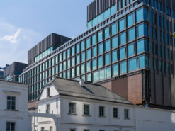 В Польше скоро откроется самый большой музей Apple в мире