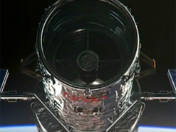 Hubble на одному знімку зафіксував декілька галактик