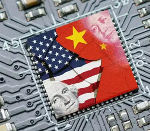 Китай прагне потроїти виробництво чіпів ШІ на тлі конкуренції із США - Financial Times