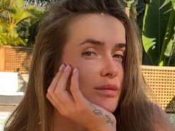 «Наша затишна неділя вдома». Світоліна поділилася першими фото після виписки з пологового будинку