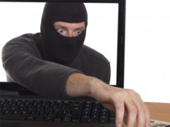 Дві жінки втратили 51 000 гривень, поспілкувавшись із шахраями