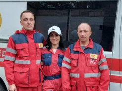 Посварилася з чоловіком: на Дніпропетровщині врятували жінку, яка намагалася повіситися