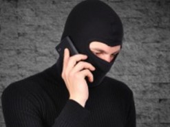 Мужчина поверил смс-сообщению и остался без 44 тысяч гривен