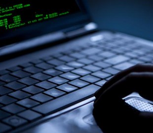 США обвинили в совершении кибератак трех граждан Украины