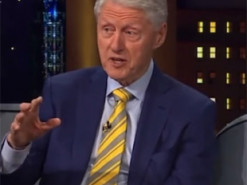 Билл Клинтон рассказал о поиске инопланетян на посту президента