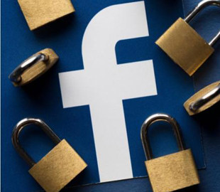 Facebook грозит групповой иск за утечку данных