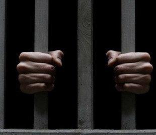 Чоловік через Telegram-канал збував наркотики