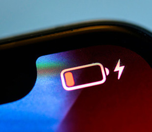 Хакеры научились удаленно сжигать смартфоны