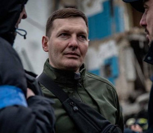 На Сумщині затримали чоловіка, який ​намалював на своєму помешканні рашистські символи