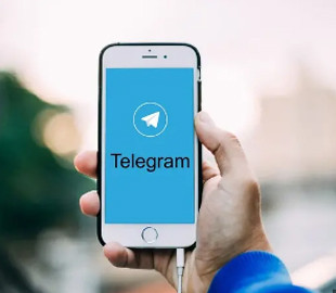 Для Путіна розіграли сцену з жінками, щоб виправдати блокування Telegram у РФ