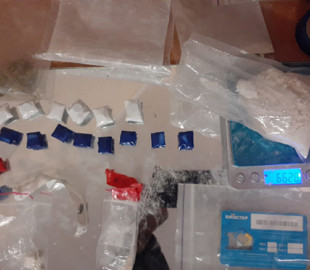 На Cумщині взяли під варту юнака, який створив телеграм-канал для незаконного збуту наркотиків