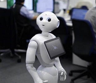 Дешевая рабочая сила: как роботы заменяют офисных сотрудников