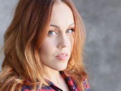 Alyosha розповіла, чи отримує соцвиплати у США та чим заробляє на життя