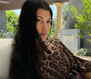 В сети показали, как Кортни Кардашьян выглядела блондинкой в 15 лет. Фото