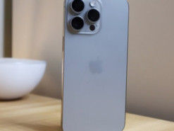 Макети майбутніх iPhone 16 порівняли з актуальними моделями