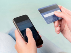 Киевлянку обманули мошенники с оккупированной территории