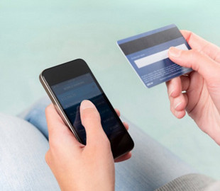 Киевлянку обманули мошенники с оккупированной территории