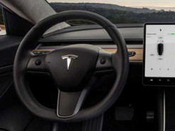 Tesla хочет лишить руль механической связи с колесами