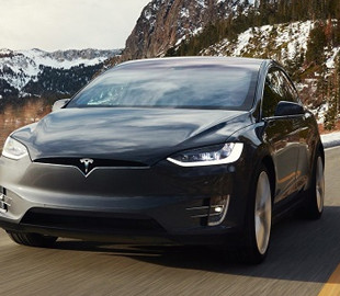 Tesla отозвала тысячи Model X и Model S из-за дефекта подушек безопасности