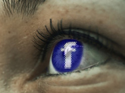 Замена модераторам: Facebook учит ИИ искать в соцсети фейки и оскорбления