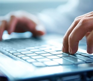 Мужчина купил боевое оружие через интернет